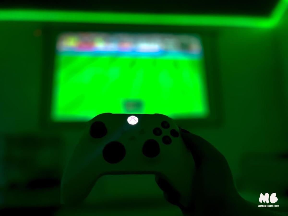 Maison Brigitte - Jacuzzi Videoprojecteur Xbox Apartment