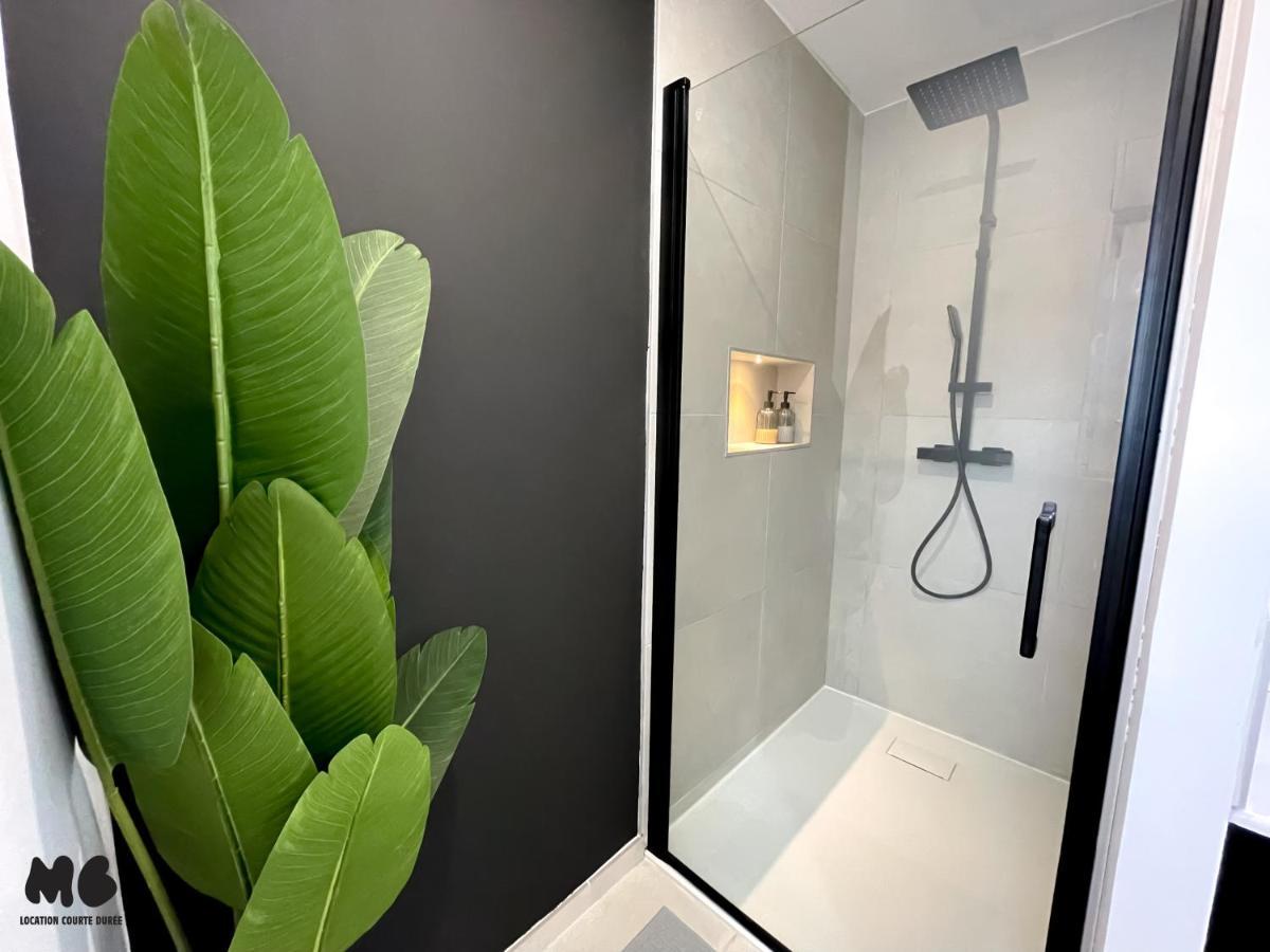 Maison Brigitte - Jacuzzi Videoprojecteur Xbox * Aulnoy-lez-Valenciennes